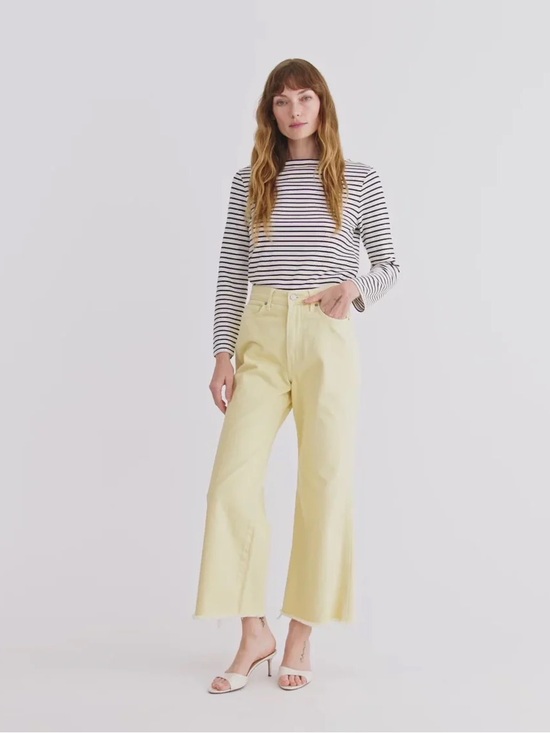 Veronica Beard Denim - Veronica Beard Taylor High Waisted Wide Leg Crop Frayed Hem Jeans Chamomile 29